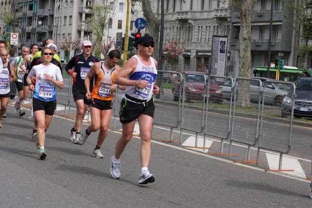281  11.4.10 Maratona Milano pass 18° e 39° km